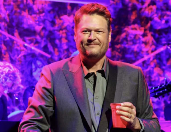 Blake Shelton Shares What Music He Listens To Before His Shows