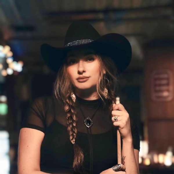 Jacquie Roar Issues a Warning With Her Fiery New Single "P.S.A."