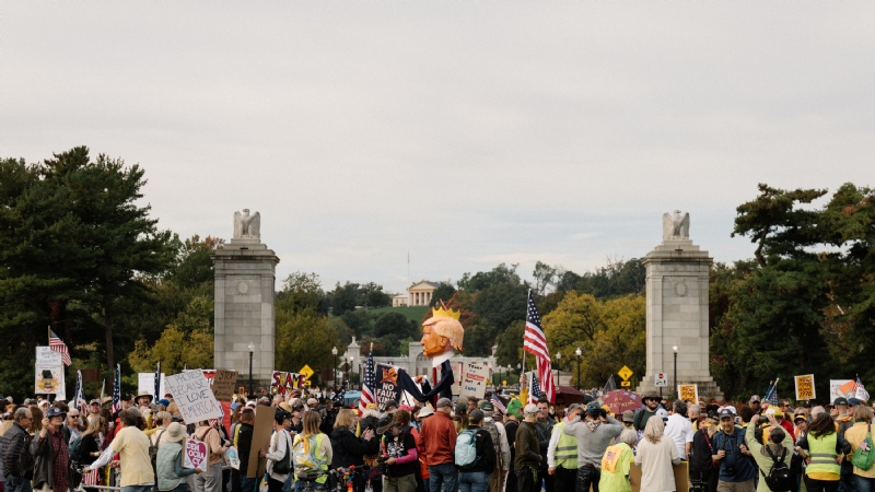 'No Kings' Protests Against Trump: Photos and Video
