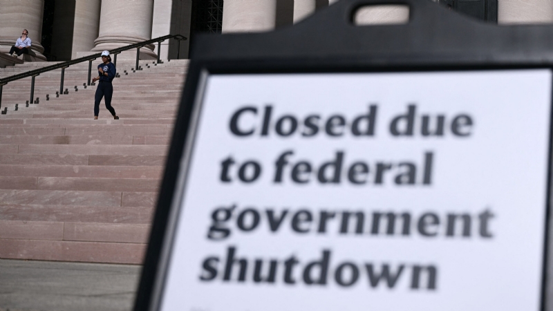 When will this shutdown become the longest ever? It's approaching quickly.