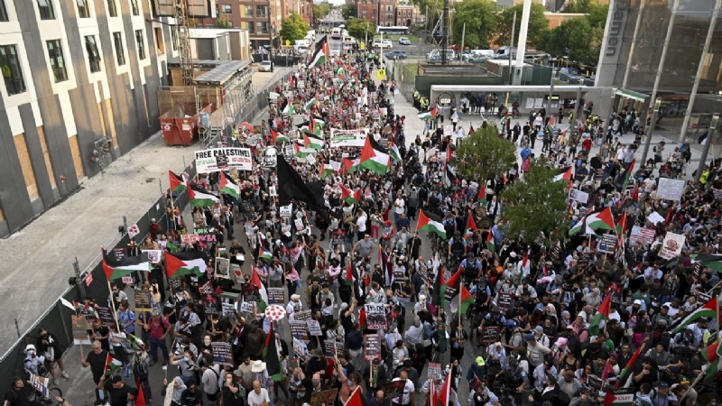 New poll explores Muslim Americans' priorities, Gaza views and 2024 decisions