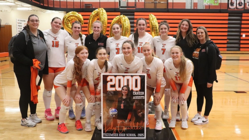 Tecumseh volleyball wins second straight Lenawee County Tournament title