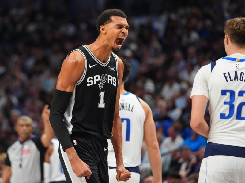 Spurs' Wembanyama destroys Mavericks, scores 40 points in NBA season opener