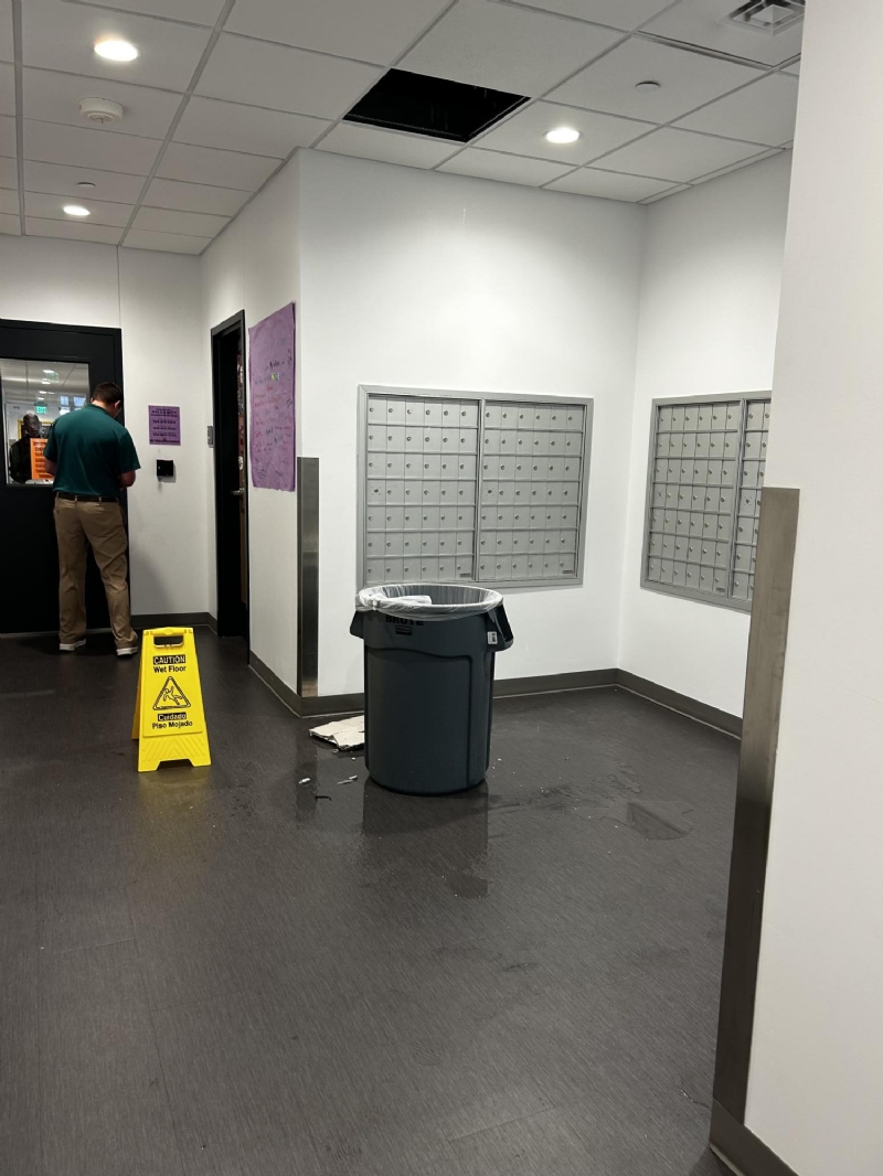 Breaking: Ceiling tile falls after water leak in Uptown residence hall