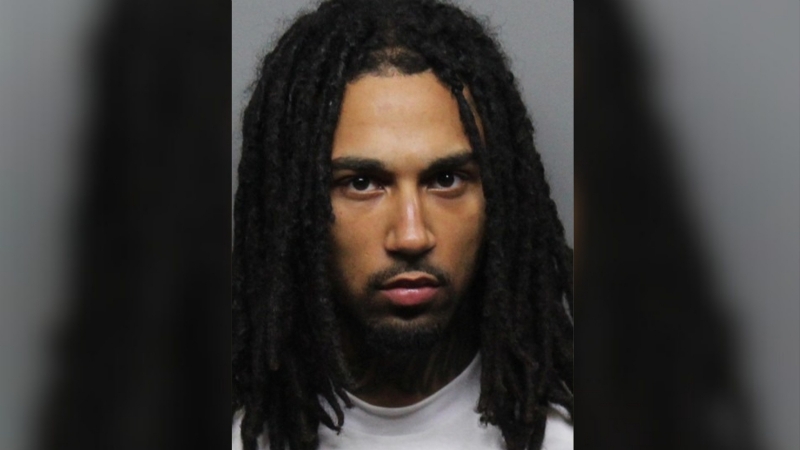 Authorities searching for murder suspect mistakenly released from Martinez jail