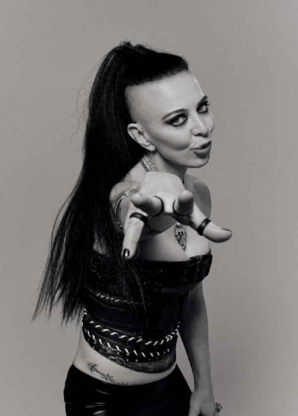 IWAN Ignites with the Release of Two Singles - "WAIT" AND "WARRIORS"