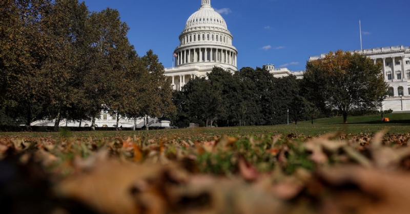 Federal shutdown could cost US economy up to $14 billion
