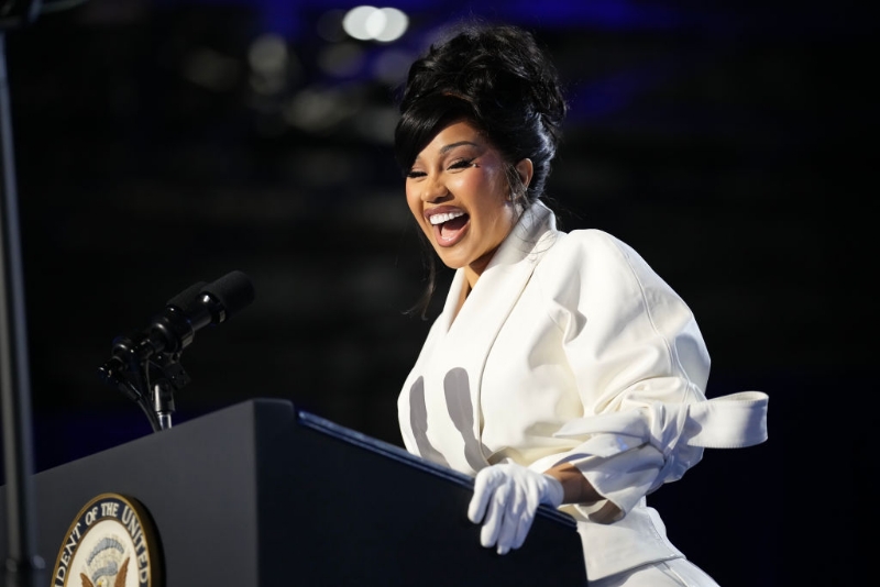 Bolitical Bundit Bardi Officially Endorses Kamala Harris For President, Denounces 'Donny Dump' In Im