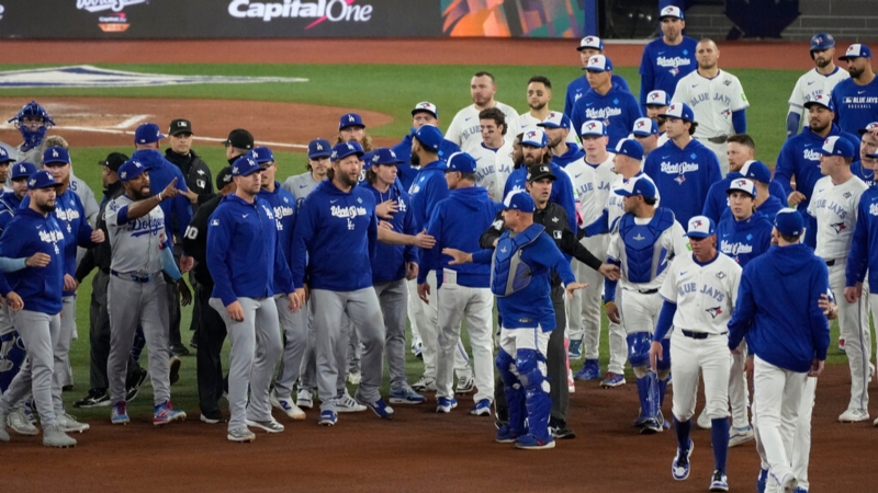 Benches clear at Game 7 of World Series after LA's Wrobleski hits Toronto's Giménez with fastball