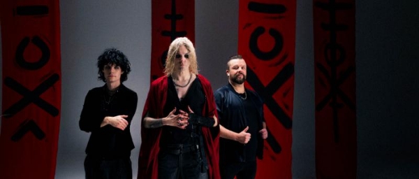 Hokka Drops New Single "In The Darkness"