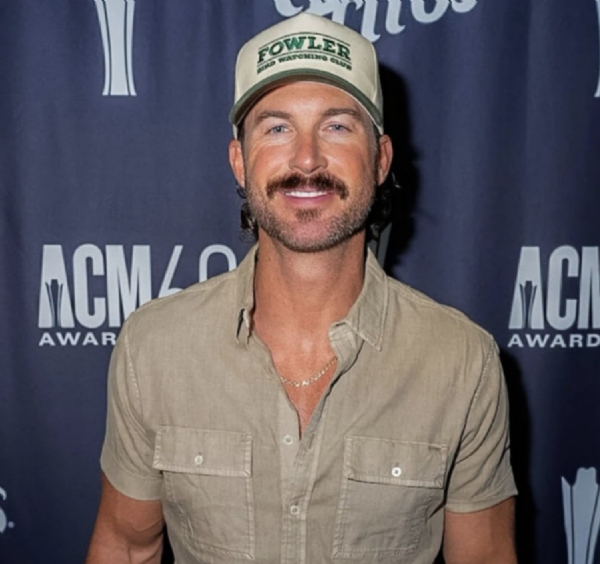 Riley Green Will Perform At U.S. Military Bases In Japan And Hawaii In 2026