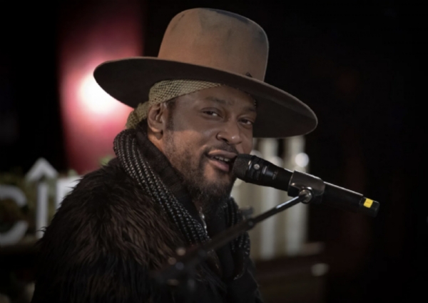 Questlove Reveals That A Posthumous D'Angelo Album Is In The Works