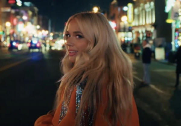 Megan Moroney Notches Her Third Country Airplay Top 10 Of Her Career With "6 Months Later"