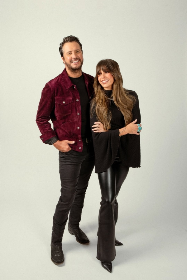 Luke Bryan And Ella Langley Collaborate On A Countrified Version Of The Holiday Classic "Winter Wond