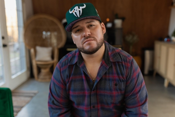 Hayden Coffman Dives Into Toxic Love and Temptation on New Single "Hate That I Love It"