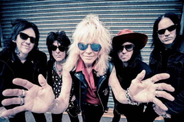 MICHAEL MONROE New Single 'DISCONNECTED' OUT NOW New Album - OUTERSTELLAR - OUT FEBRUARY 20