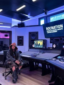 Ambré Visits Roc Nation School to Mentor Emerging Creatives in Brooklyn
