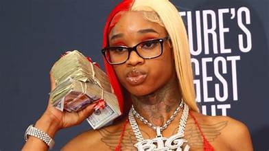 SEXYY RED LINKS WITH EQUALLY RACY DOMINICAN RAPPER TOKISCHA