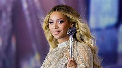 BEYONC  NAMED THE GREATEST POP STAR OF THE CENTURY BY BILLBOARD
