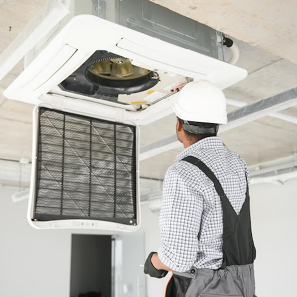 How to Handle Air Duct Emergencies in Cold Weather