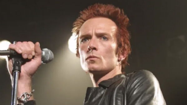 Previously Unreleased Scott Weiland Song, "If I Could Fly," Shared On 10-Year Anniversary Of Death
