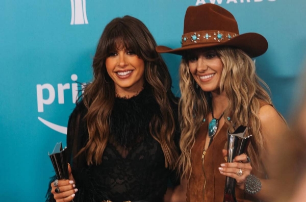 Ella Langley & Lainey Wilson Make History By Topping Hot Country Songs And Country Airplay Charts