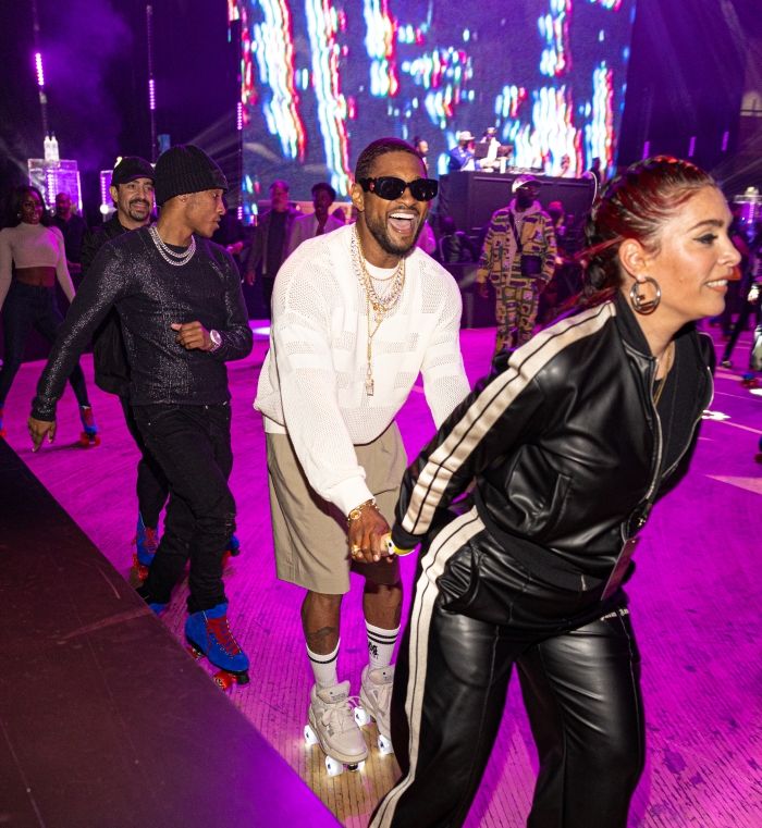 Rollin' With The Homies: Usher, Floyd Mayweather & More Skate The Night Away At Interscope x Flipper