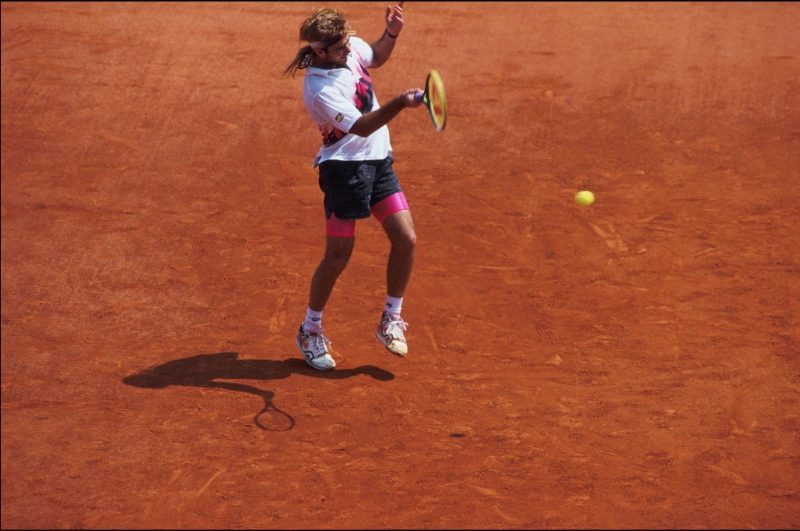 Andre Agassi Stunts In Nike Air Tech Challenge II, To
Re-Release In 2024