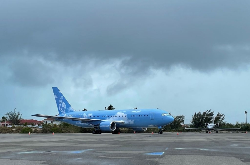 Take A Tour of Air Drake, Drizzy's $185 Million Private
Boeing Jet Designed By Virgil Abloh