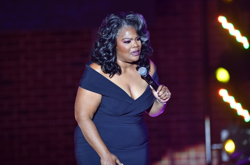 Mo'Nique Announces She's Joining Katt Williams' 'Dark
Matter' Tour