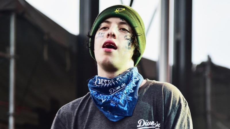 Lil Xan Charged With Assault For Allegedly Kicking Fan In Head