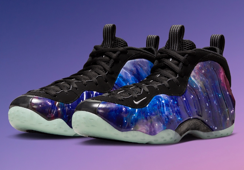 The "Galaxy" Returns: Nike Air Foamposite One Official Photos Released