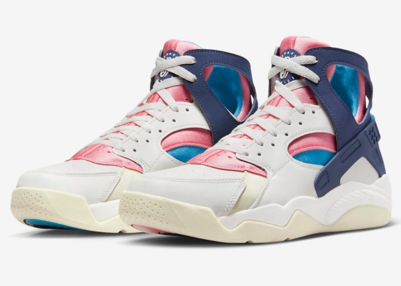 Nike Air Flight Huarache "Nike Gear" Revealed