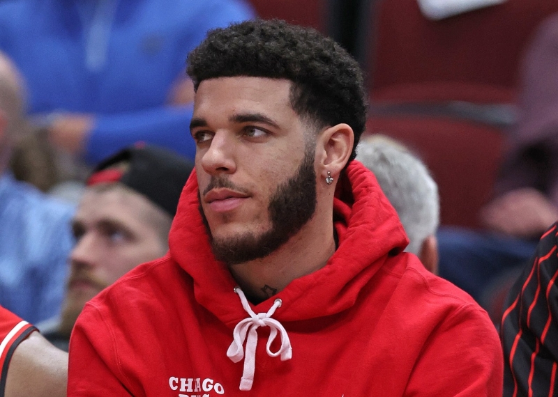 Lonzo Ball Breaks Silence On Latest Injury Update