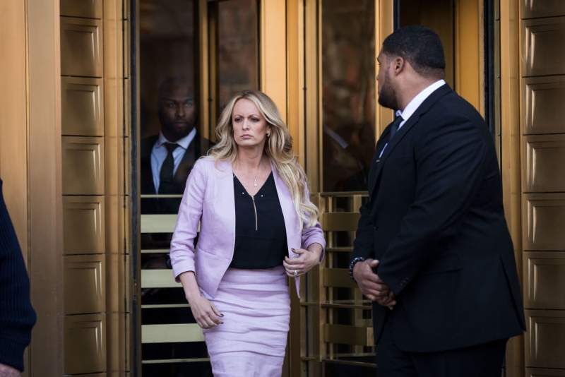 Stormy Daniels Calls Sex With Donald Trump A "Pathetic Thump"