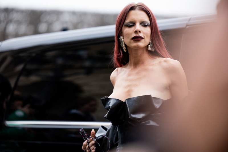 Julia Fox Shoots Down Rumor She's On Weight-Loss Drug