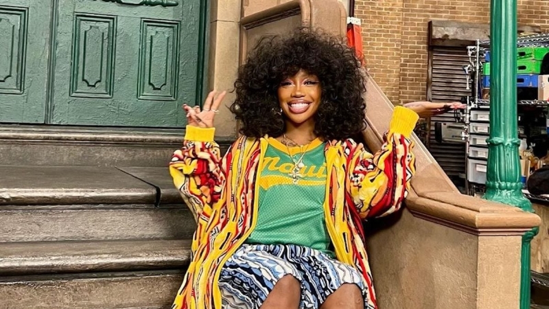 SZA Thanked By Cookie Monster For 'Sesame Street' Appearance