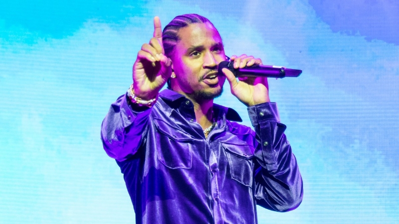 Trey Songz Goes Viral Over 'Mortal Kombat' Move On Stage Rusher