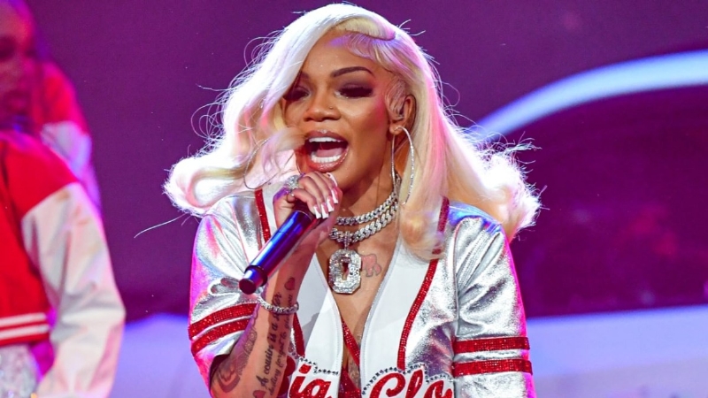 GloRilla Abruptly Ends St. Louis Show Over Crowd Violence