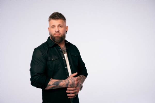 Brantley Gilbert To Drop New Song, "God Damn"