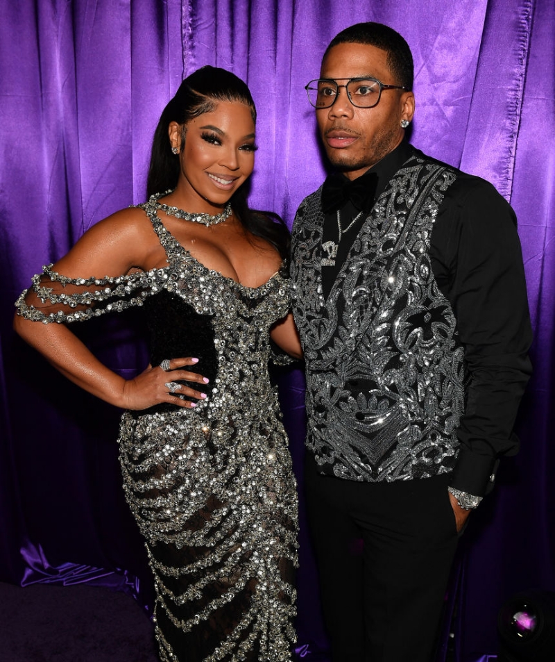 Aww, Baby!!! Nelly & Ashanti Announce Pregnancy
& Engagement, R&B Mama-To-Be Cradles Bab