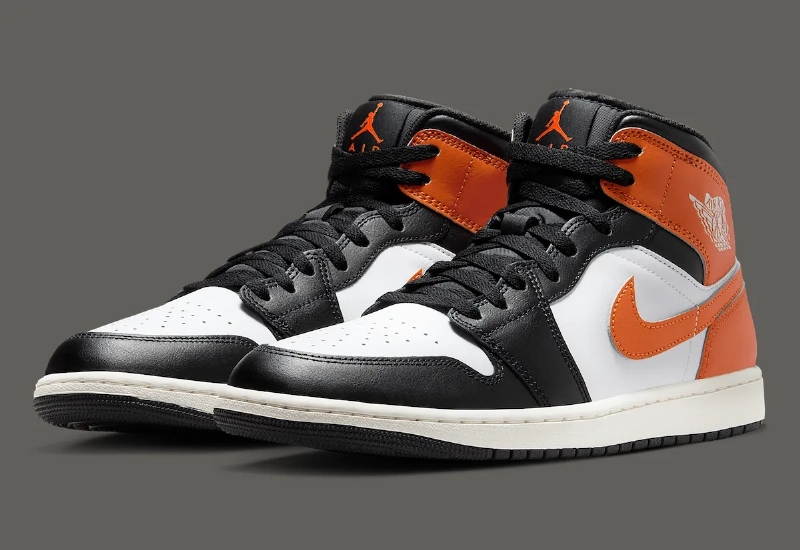 Air Jordan 1 Mid "Black Toe Orange" Brings The Heat