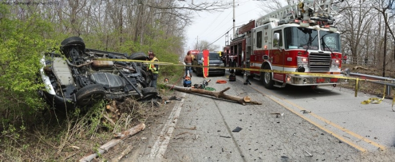 IMPD: Open container found in mangled vehicle after crash sends 2 to hospital