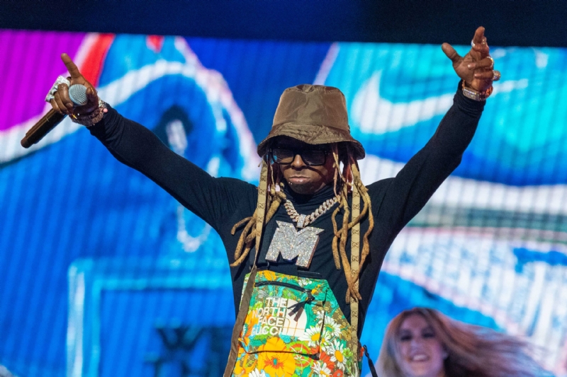 Lil Wayne Acts Oblivious When Asked About COVID Relief Fraud Allegations