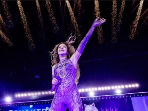 Shakira to Headline Sueños 2025 with Longest Set in Festival History