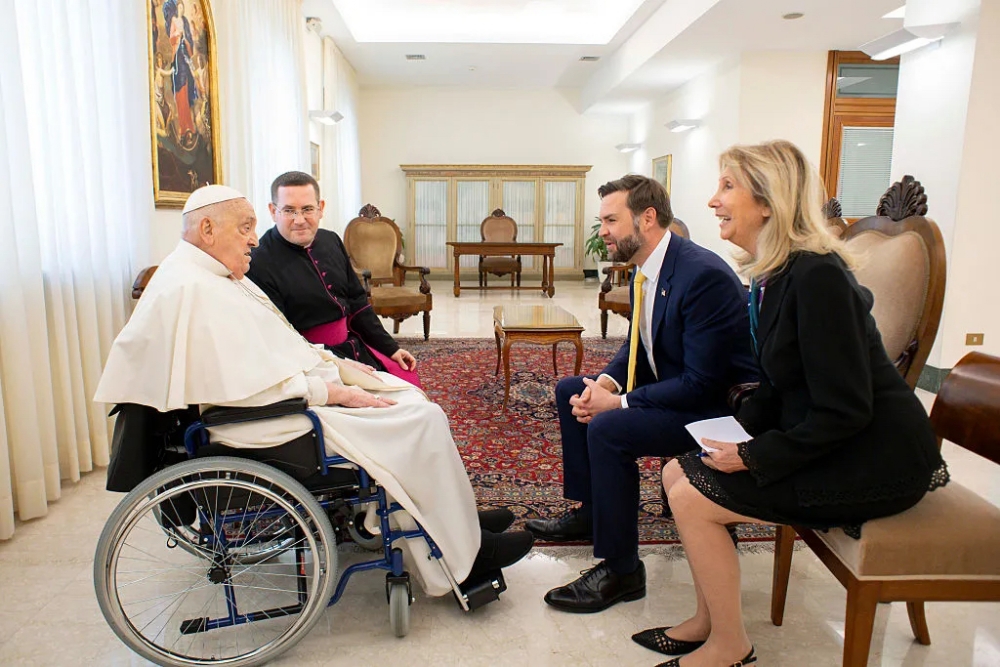 Pope Francis Dies at 88, One Day After Easter Appearance