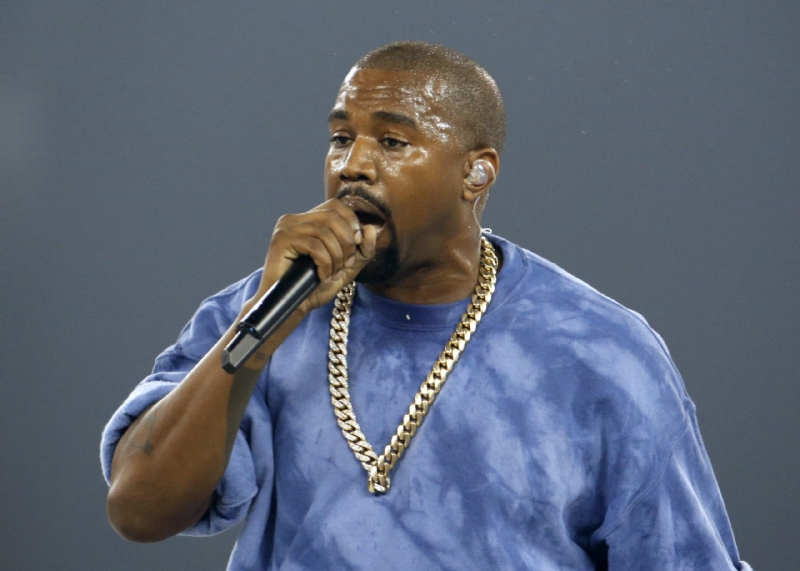 Kanye West & Bianca Censori Browse Sex Shop In Spain After Dispelling Divorce Rumors