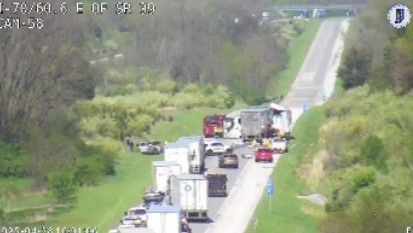 I-70 EB closed after crash involving 2 semis in Morgan County