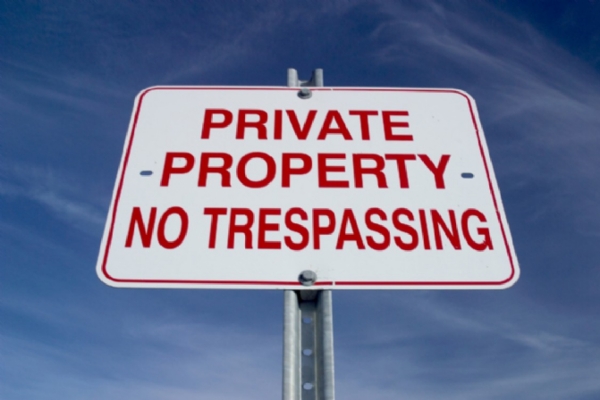 HOA Member Trespasses At Homeowners Backdoor