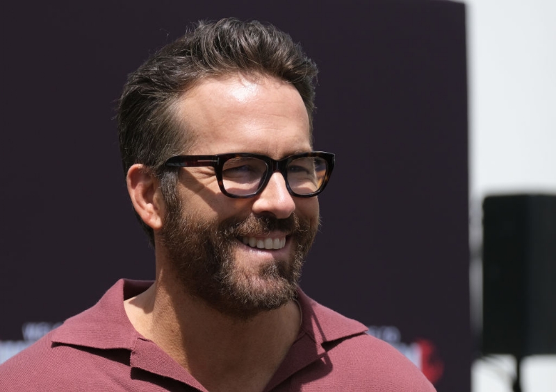 Ryan Reynolds Drops Out Of Senators Bidding War